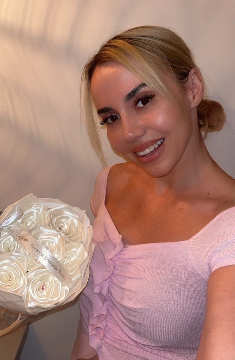 Marianna Schreiber tweet media