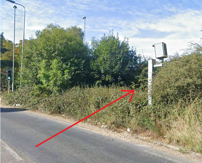 What Red Light Cameras Look Like in the #UK #London  blog.photoenforced.com/2025/05/what-r…