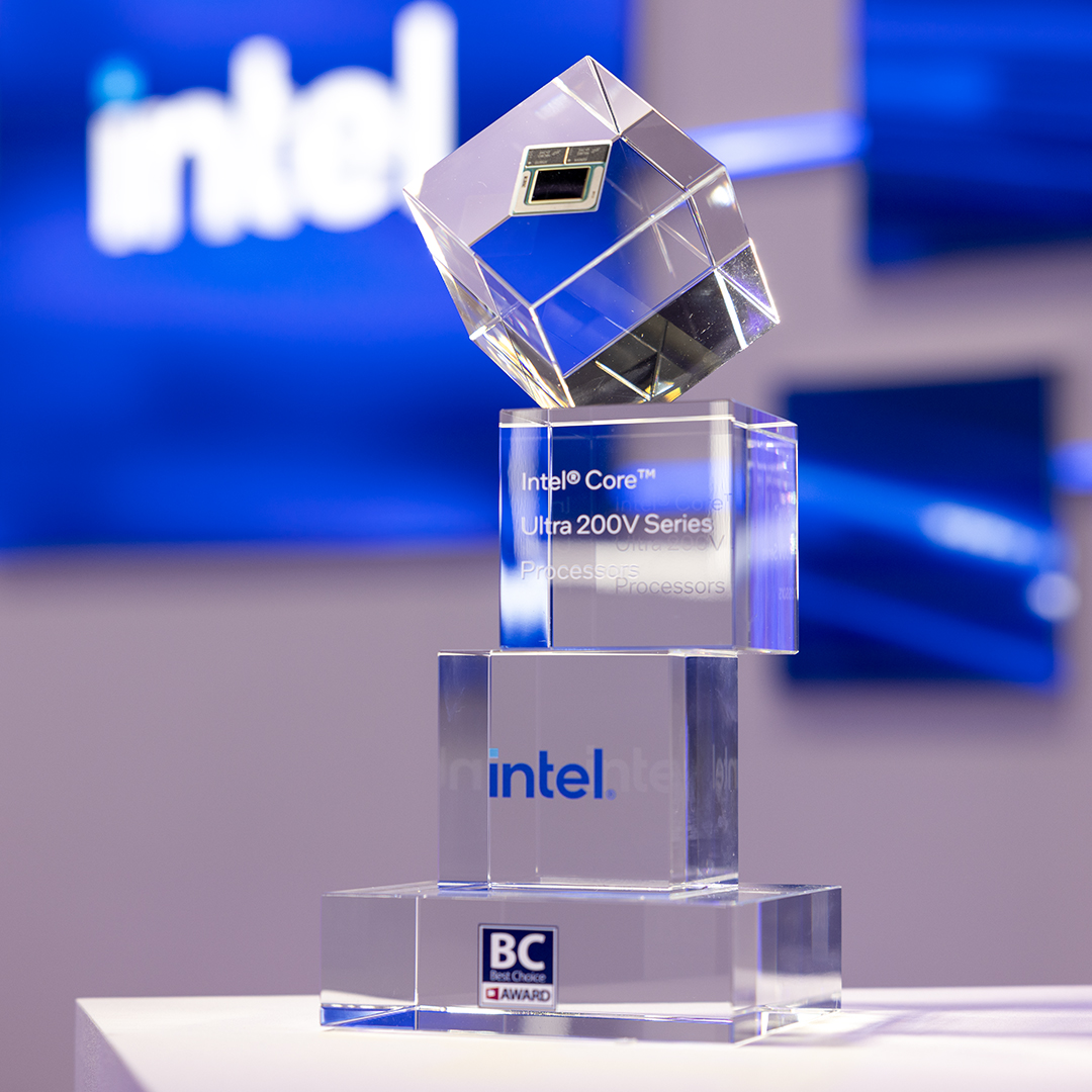 Big news from #Computex2025! 🎉

We're honored to receive the 2025 Best Choice Award for the #IntelCoreUltra 200V Series processors. Thank you to our peers and partners for celebrating innovation with us. 

Learn more: intel.ly/43poaJU