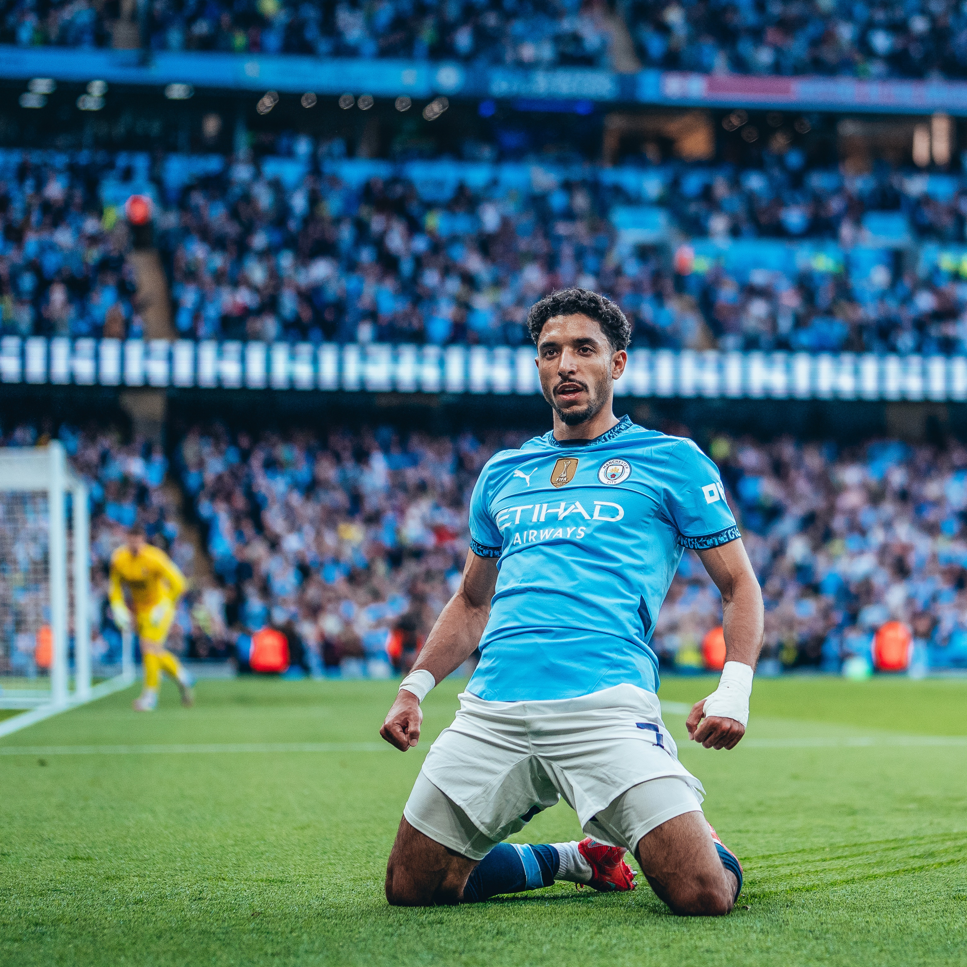 Omar Marmoush celebrando su gol ante el Bournemouth. Fuente: Manchester City en "X".