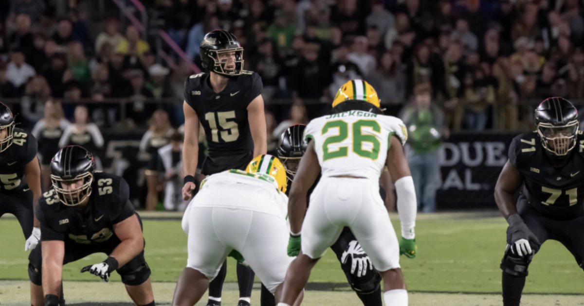 The u-turn back to #Purdue from North Carolina by QB Ryan Browne offers a much needed commodity: Hope. 

Is Browne the answer? Dunno. But this is Purdue’s quarterback reality. Embrace it.

A look at the Boilermakers' QB situation.
on3.com/teams/purdue-b…