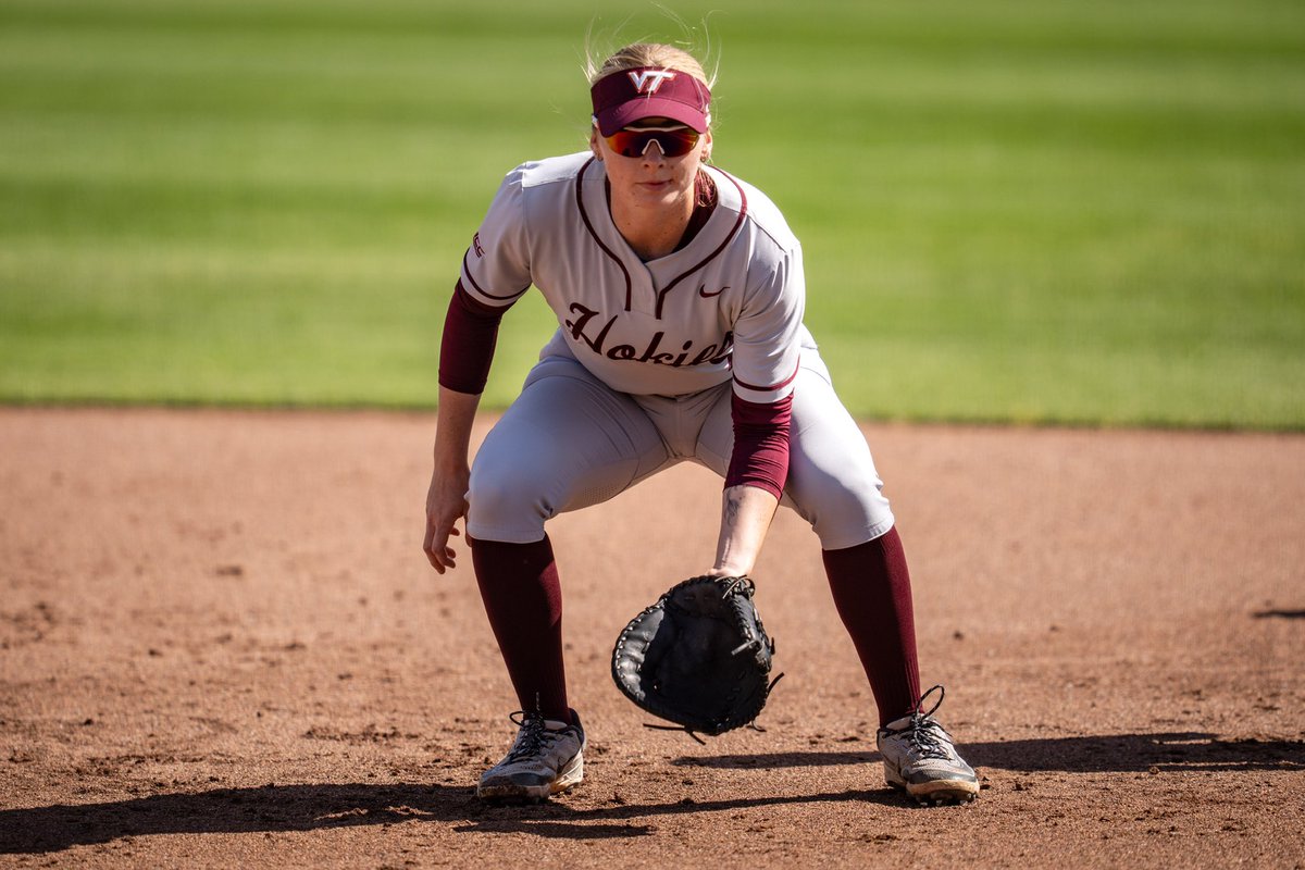 Emily LeGette tweet media