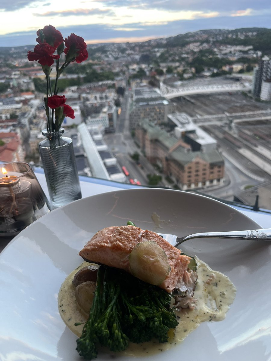 richardquest's tweet photo. Although I may need the sovereign wealth fund to pay for my dinner!! Local Norwegian salmon ! But everything in this country is soooo expensive https://t.co/bLccsHEjpD