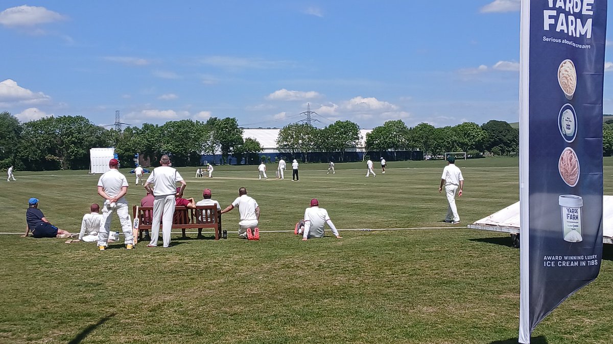 50+ 2XI County Champ Grp A

Somerset 225-9 (45)
Dorset 154 (39.1)

Led by skipper Higginson (77) visitors post decent total backed up by good effort in field with Dyer (3-34) to ensure victory at welcoming <a href="/weymouthcricket/">Weymouth CC</a>.

<a href="/swsportsnews/">South West Sports News</a>