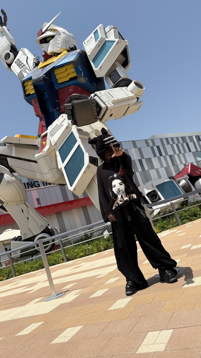 BraxtonKnight's tweet image. 🖕🏾🤖