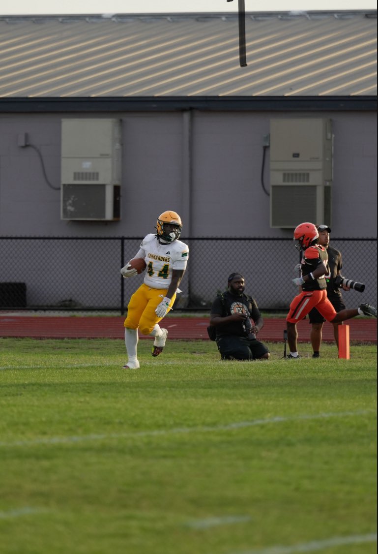 Marion laguerre tweet media