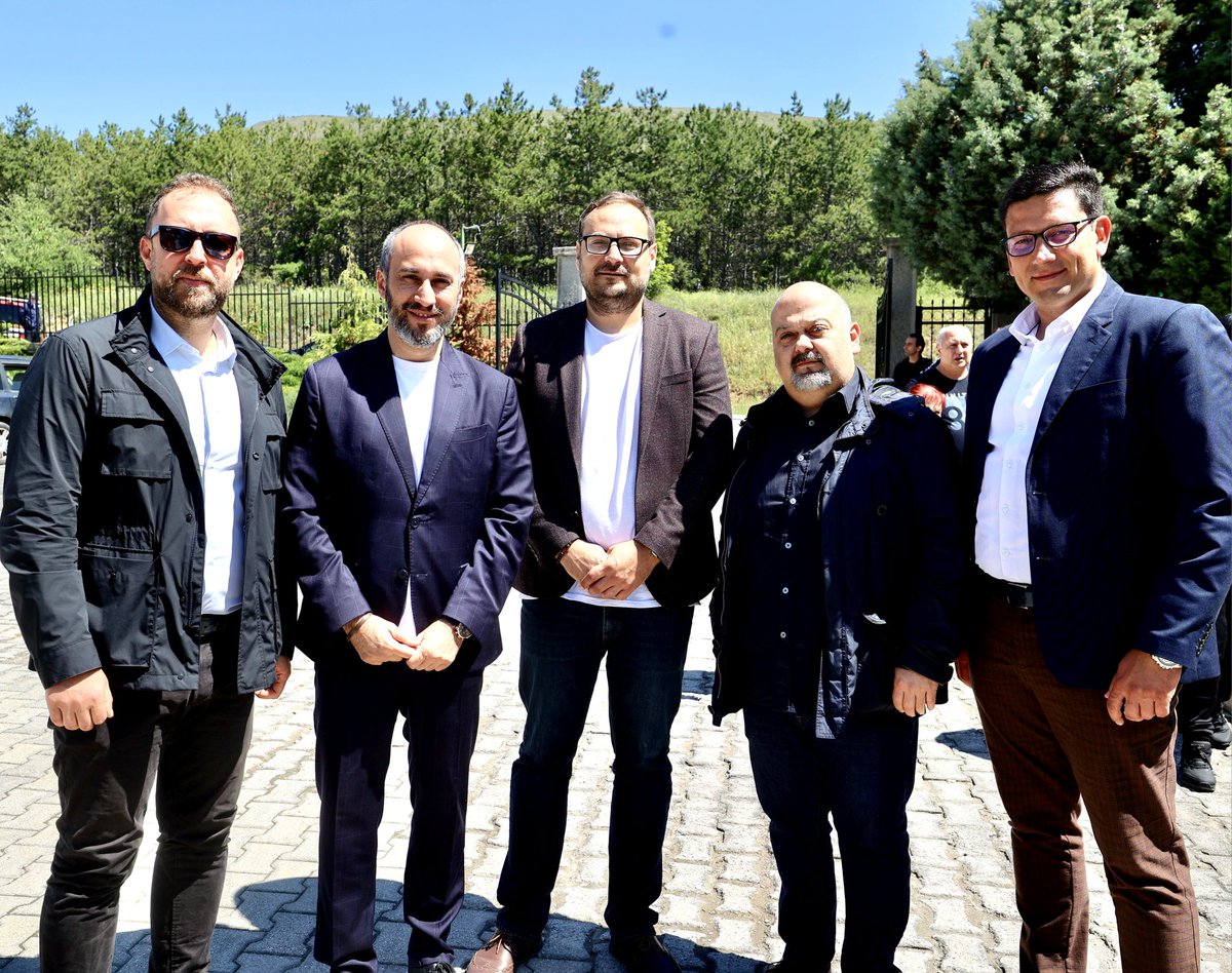 75.000.000ден од Влада за реконструкција на инфективно одделение во велешката болница и централен систем за кислород во целиот комплекс. 
После 5 години амандмани за истото, конечно ќе се реализира ова барање.
Да го имавме системот во ковид кризата ќе беа спасени повеќе животи...