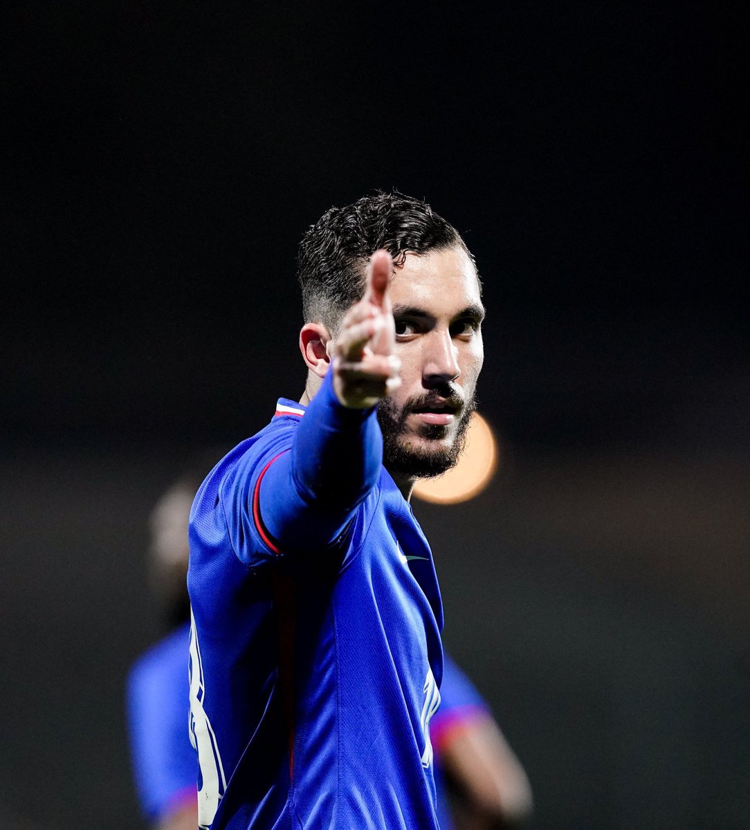 _BeFootball's tweet photo. 🚨🚨 𝗕𝗥𝗘𝗔𝗞𝗜𝗡𝗚 ! 𝗟𝗔 𝗧𝗘𝗡𝗗𝗔𝗡𝗖𝗘 𝗘𝗦𝗧 𝗔̀ 𝗨𝗡𝗘 𝗖𝗢𝗡𝗩𝗢𝗖𝗔𝗧𝗜𝗢𝗡 𝗗𝗘 𝗥𝗔𝗬𝗔𝗡 𝗖𝗛𝗘𝗥𝗞𝗜 𝗘𝗡 𝗕𝗟𝗘𝗨𝗦 𝗗𝗘𝗠𝗔𝗜𝗡 !!!!!! 🇫🇷🌟🥵🥵🥵

Le jour de gloire est arrivé.

(@lequipe) https://t.co/hBfbMtUudT