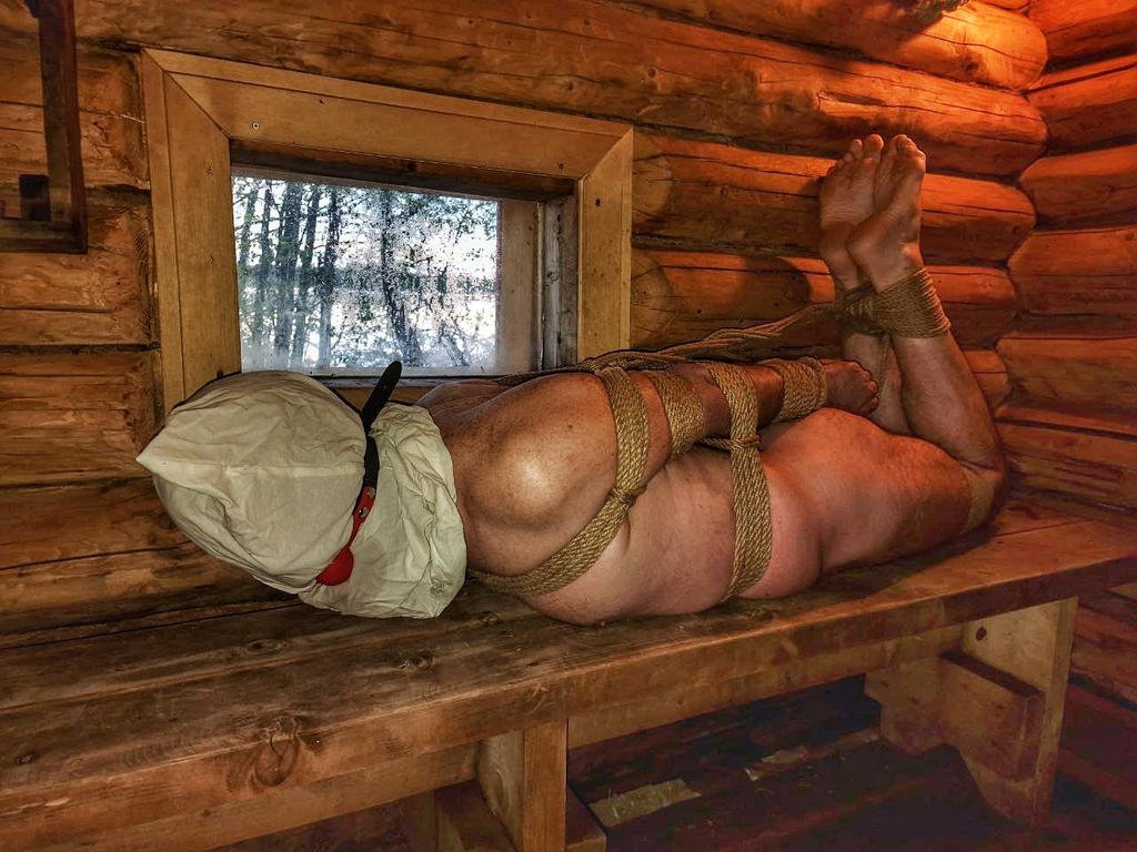 TTiedTales's tweet photo. Kidnapped by Baba Yaga from Russian fairy tales https://t.co/yZcBMGVL82