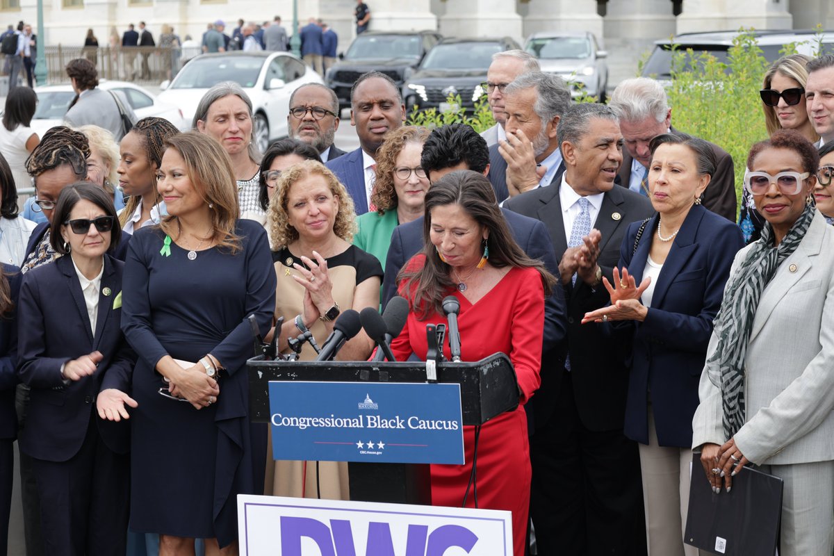 Rep. Debbie Wasserman Schultz tweet media