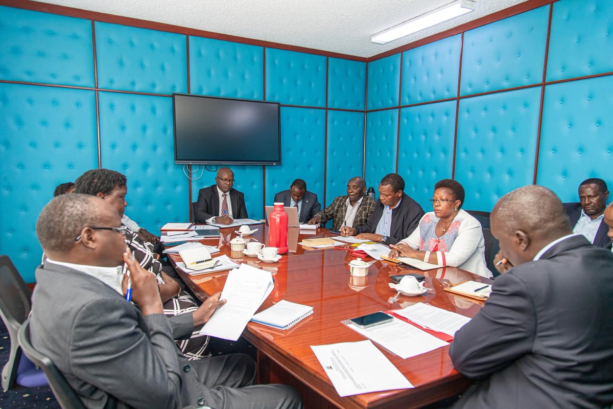 AthiWaterWorks's tweet image. Today, we joined the PS @JKorir_K and key stakeholders of the Machakos Water Supply Project with an aim of unlocking challenges in the implementation of Miwongoni Dam which is set to benefit over 200k residents of Machakos and its surrounding areas.