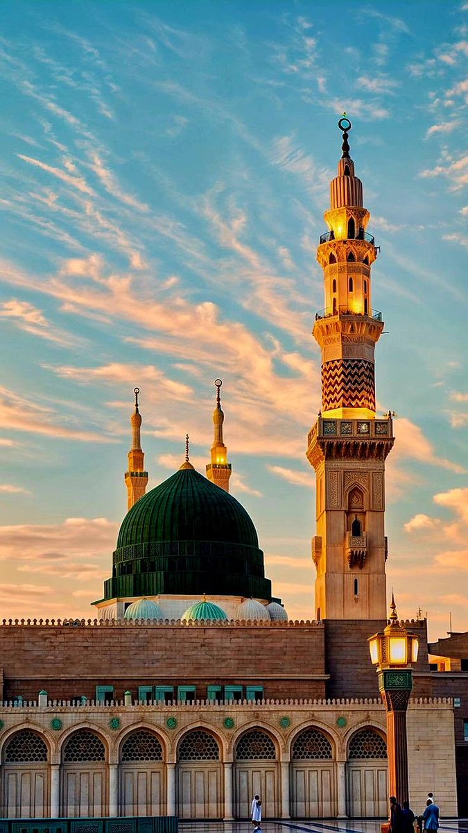 حضرت محمد ﷺ فرمایلي دي:
خلکو ته د هر نیک کار امر کول صدقه ده.