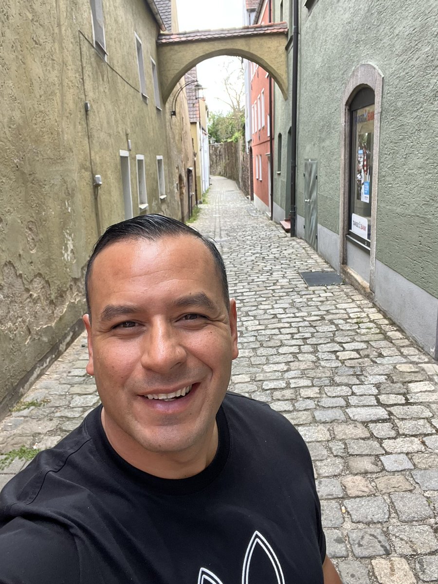 StuardJS's tweet image. Work Trip