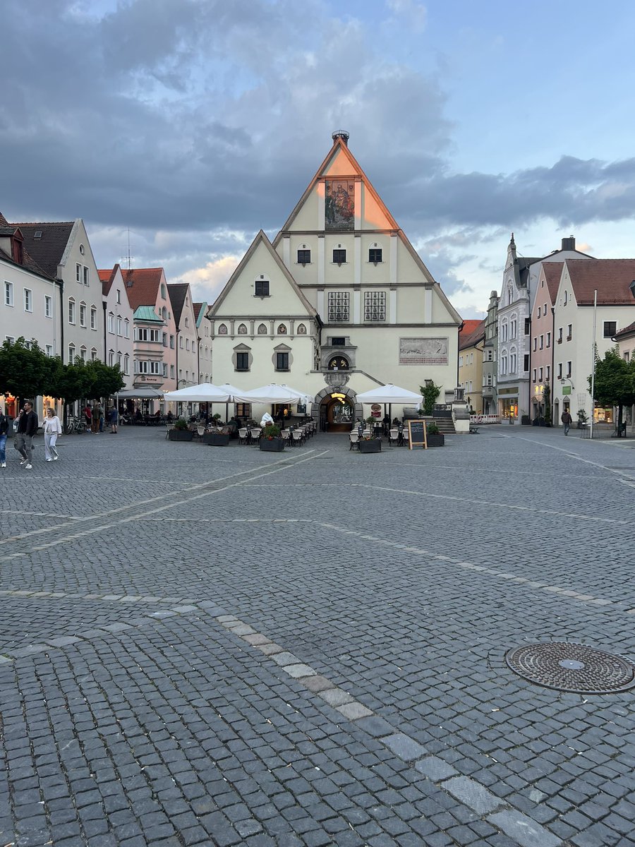 StuardJS's tweet image. Work Trip