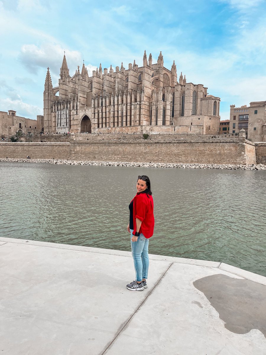 TaisIllan's tweet photo. Viviendo despacio, respirando profundo 🌴
[📍Palma de Mallorca, Mayo’25 ]

https://t.co/KcRBVKAwhJ https://t.co/5X6CWYtB5l