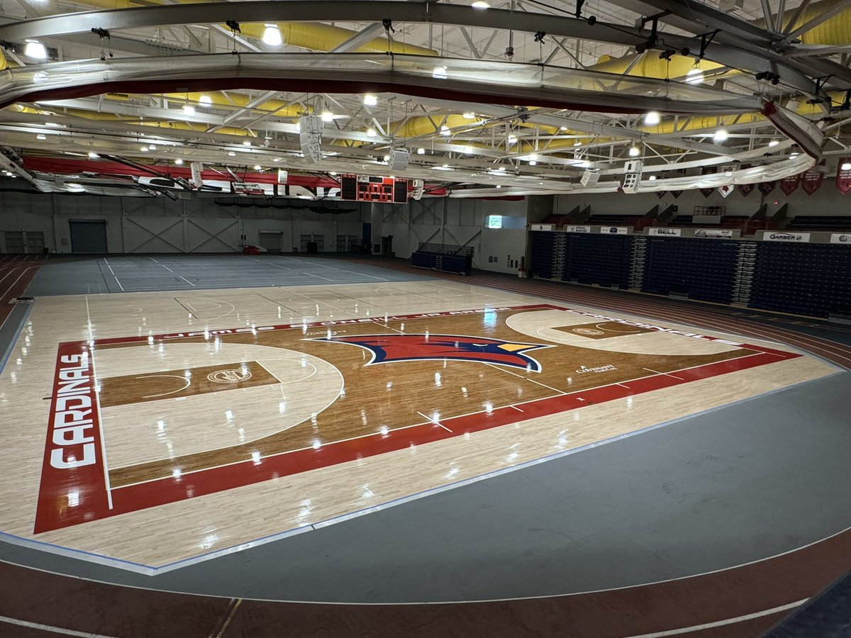 The brand refresh has been applied to the midcourt logo in O’Neill Arena. 🔥