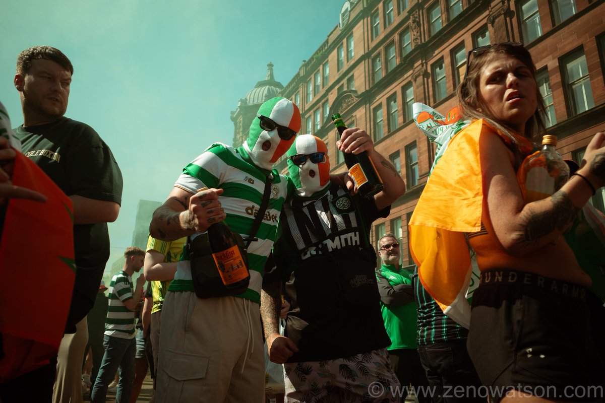 ZenoWatson's tweet image. Photos from the weekend Pt2. From the Orange Walk to the Celtic celebrations all in Glasgow on the same day.