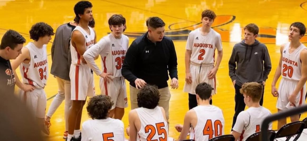 We want to wish a Big Happy Birthday to our Assistant Coach Erickson Brown! We appreciate all you do for the program! #GoOrioles #AugustaAlum