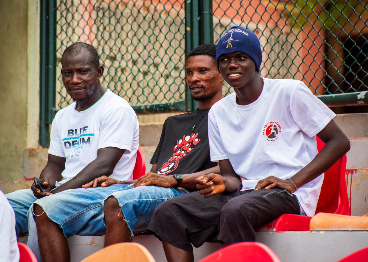 medifootballaca's tweet photo. ๐ Gbawe supporters unionโฆ ๐ค โฝ๏ธ โค๏ธ
.
#medifootballacademy #BringBackTheLove #football #ghana #league #hardwork #newseason #division2 #support #gbawe #Mallam #supporters #fanschallenge #fanzone ๐ดโช๏ธโซ๏ธ https://t.co/0P5CyedXLv