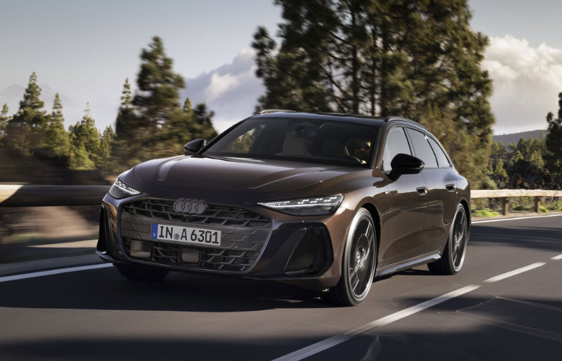 RentCarUAE's tweet photo. 🚘 The New Audi A6 Avant: A Business Wagon Reimagined
Where luxury meets utility.
🔹 Spacious premium interior
🔹 Advanced driver assist tech
🔹 Hybrid &amp; TFSI powertrains
https://t.co/MQSiRVaRpt
#AudiA6Avant #Audi2025 #LuxuryWagon #BusinessClassDrive #AvantGarde https://t.co/zvP8Z5bJer