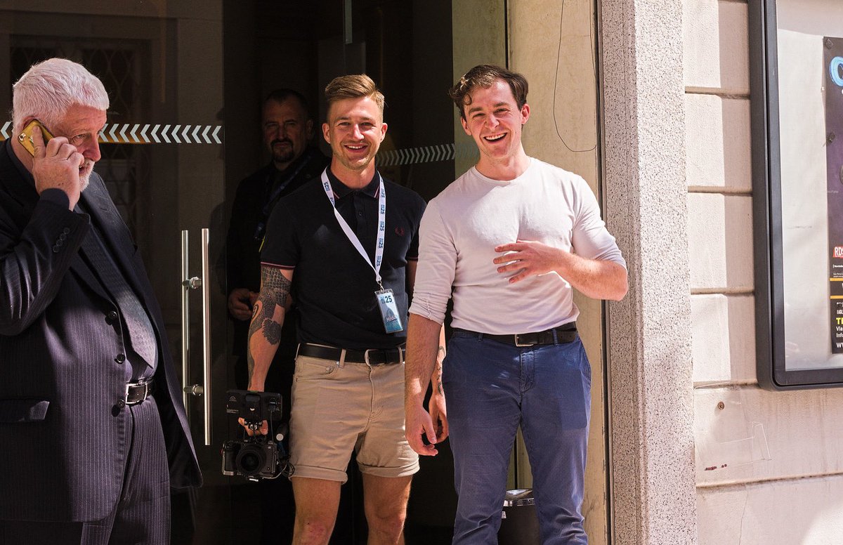 Immer Lachen🌞
<a href="/resum25/">Remigration Summit 26</a>