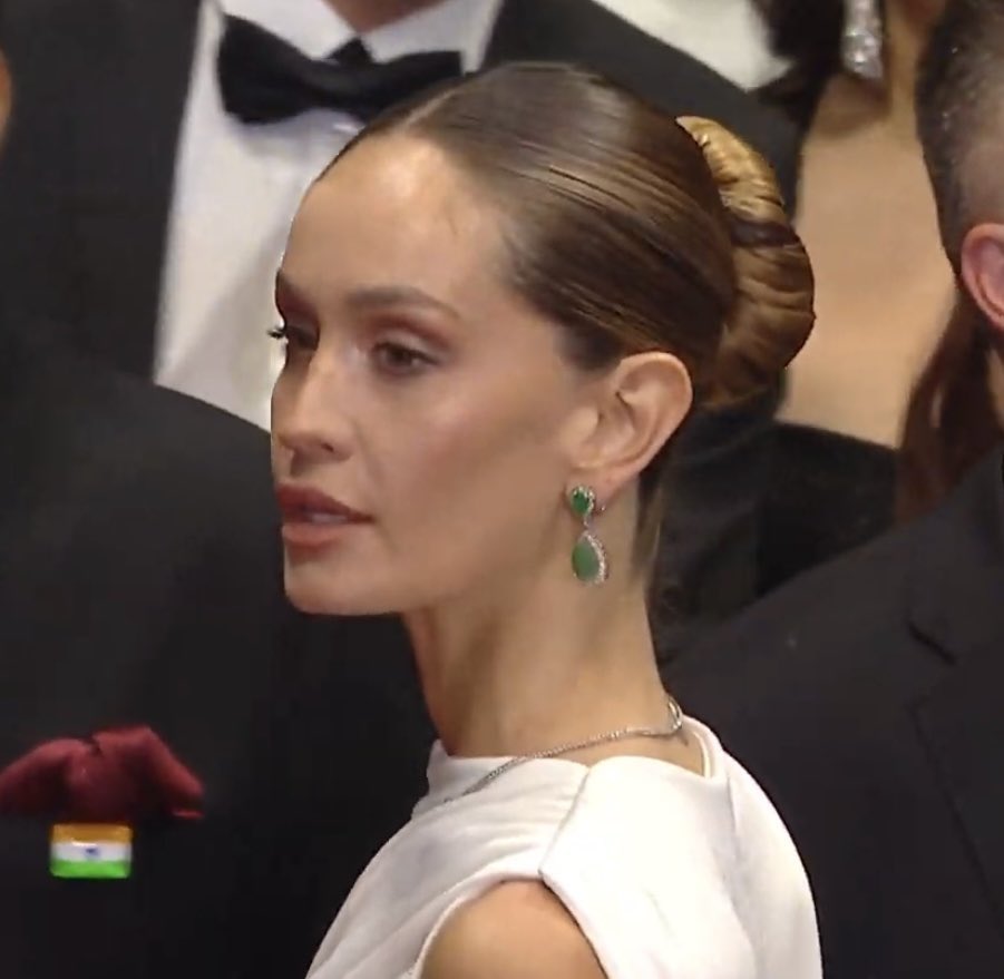 Un angelo🤍
#helenaprestesXcannes #helevier