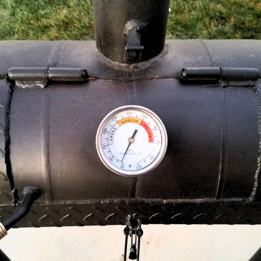forneyind's tweet image. 🔥 Backyard BBQ season is heating up—build your own wood-burning smoker just in time for summer! All you need is a Forney Easy Weld and some DIY grit!
👉 Read the full how-to blog and get started: ow.ly/r3Ts50VVNh9
#forneyind #DIYBBQ #backyardprojects #smokergrill