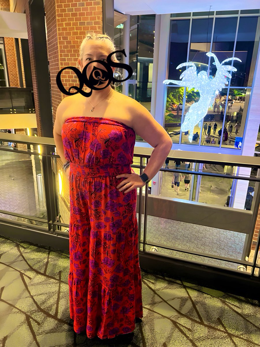 Heyyyyy everybody!!! So you might want to stay tuned. Some things may be happening. It’s crazy how sometimes life sends things when you’re not even looking for them! Pic cause I felt sexy lol