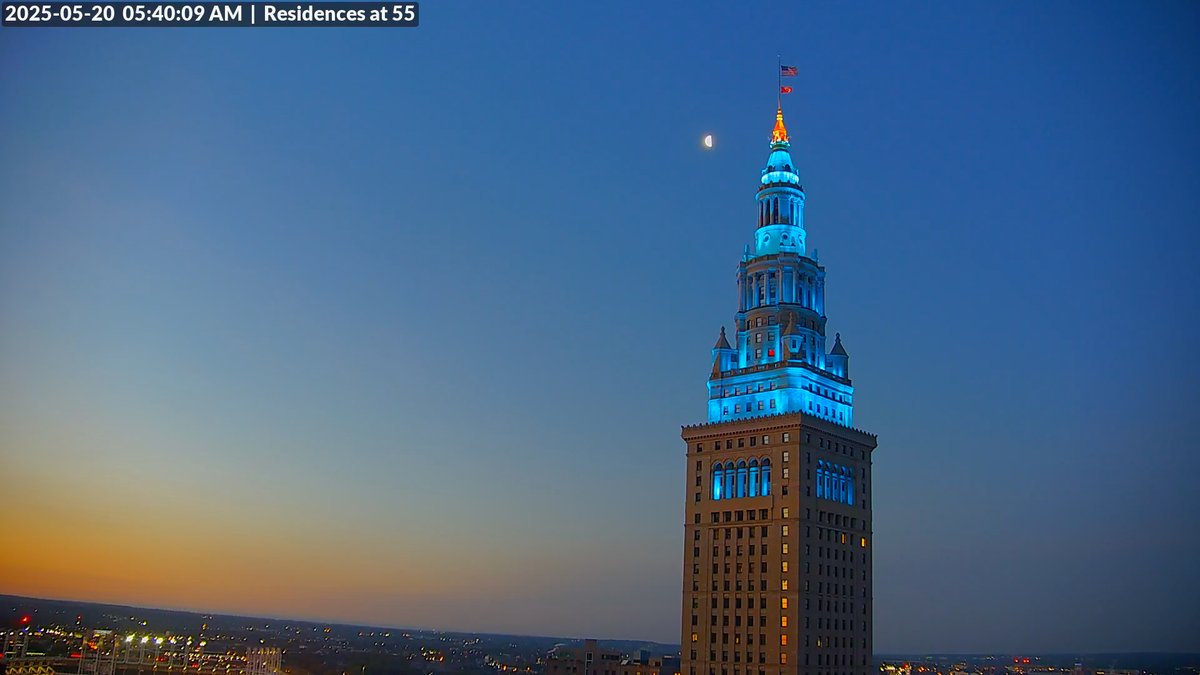 TEAL | For National Trauma Survivors Day

The MetroHealth System Trauma Recovery Center recognizes and celebrates National Trauma Survivors Day. This day honors survivors and caregivers and draws inspiration from their incredible triumphs, while also helping initiate healing from
