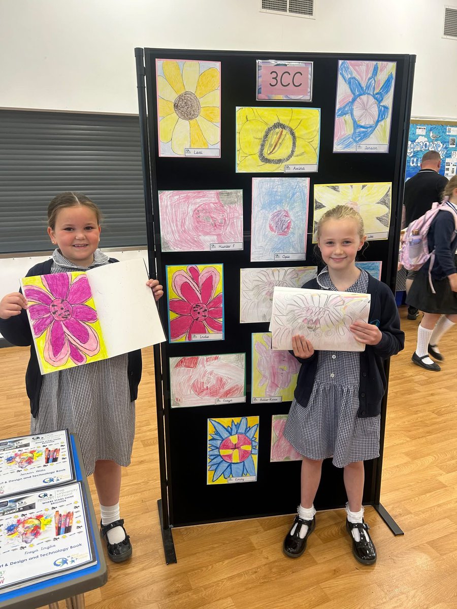 Marine Academy Primary (@marineacademy) on Twitter photo This week, we hosted Art Exhibitions that showcased the wonderful artwork produced in Year 3 this year. It was a joy to welcome families to view and discuss their children’s terrific artistic talent and commitment. 🎨💙 <a href="/TedWraggTrust/">Ted Wragg Trust</a> This week, we hosted Art Exhibitions that showcased the wonderful artwork produced in Year 3 this year. It was a joy to welcome families to view and discuss their children’s terrific artistic talent and commitment. 🎨💙 <a href="/TedWraggTrust/">Ted Wragg Trust</a>