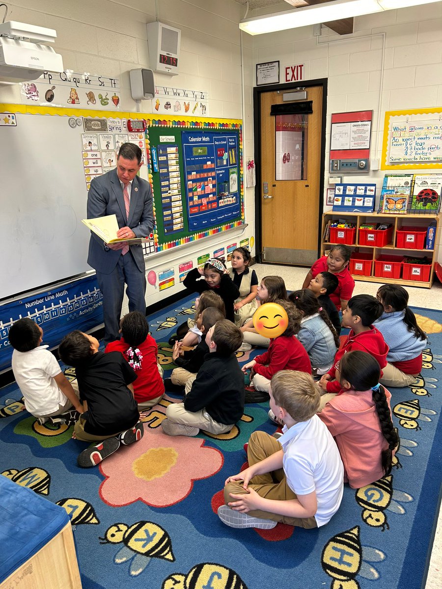 Mrs. Goldman tweet media