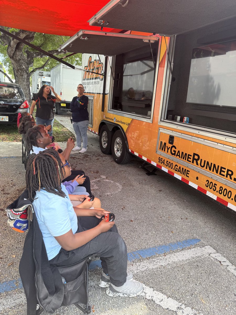 Margate Elementary School (@margateelem61) on Twitter photo An amazing Day at Margate! Celebrating our Third Graders for their Math Level up Success and the Most Incredible Volunteers in the World. Here at ME it’s a Great Place to Be! <a href="/browardschools/">Broward Schools</a> <a href="/BCPS_DeputySupt/">BCPS_DeputySupt</a> <a href="/BCPSNorthRegion/">BCPS North Region</a> <a href="/BCPSSantana/">Ricardo Santana</a> An amazing Day at Margate! Celebrating our Third Graders for their Math Level up Success and the Most Incredible Volunteers in the World. Here at ME it’s a Great Place to Be! <a href="/browardschools/">Broward Schools</a> <a href="/BCPS_DeputySupt/">BCPS_DeputySupt</a> <a href="/BCPSNorthRegion/">BCPS North Region</a> <a href="/BCPSSantana/">Ricardo Santana</a>
