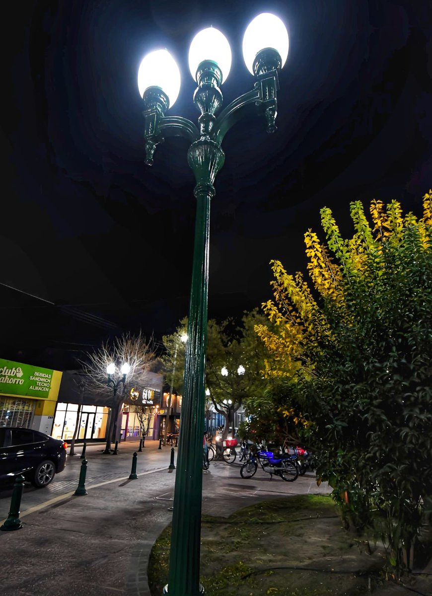 gerardomerinotw's tweet photo. ILUMINACIÓN DE LA PEATONAL LUIS GAZIN

💡Seguimos recuperando nuestros espacios públicos, donde la iluminación de la ciudad cumple un rol fundamental. https://t.co/vF8NQEA8Ui