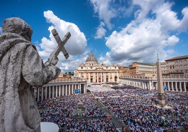 Just imagine, Benedict XVI himself explicitly rejected Sedevacantism...