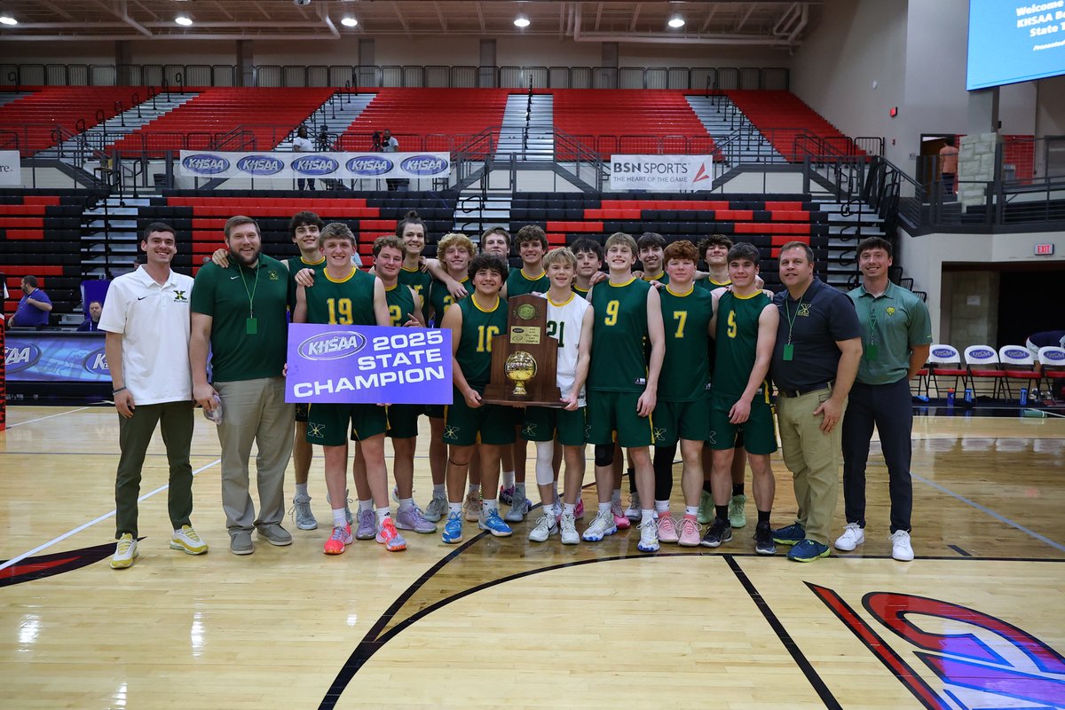 KHSAA's tweet photo. Congrats to ST. XAVIER, INAUGURAL KHSAA BOYS' VOLLEYBALL STATE CHAMPION. 
#khsvb
📸 @toniawittphoto https://t.co/CtOetbFbH4