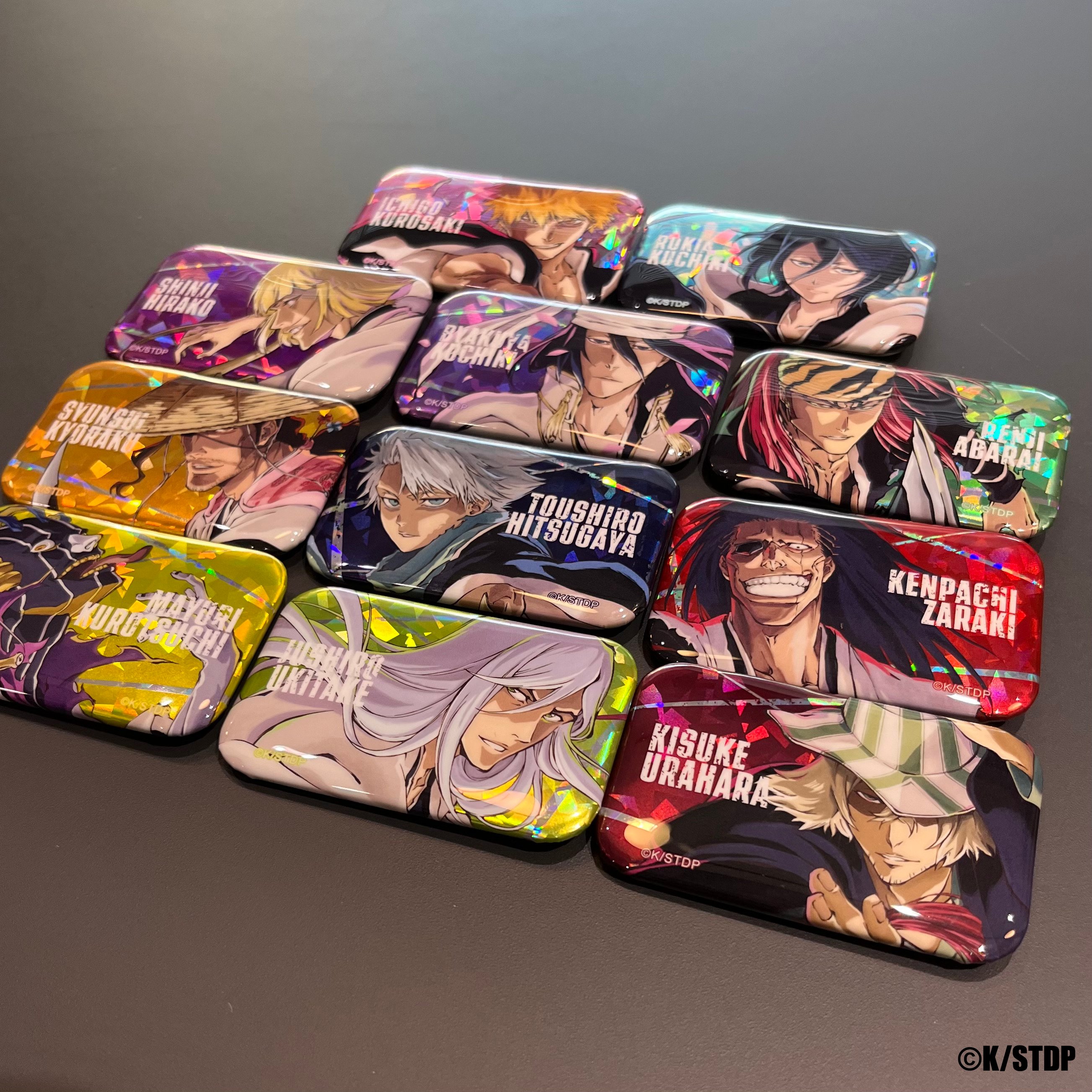 BLEACH 朽木白哉ホロ加工スクエア缶バッジ|mercari商品代購