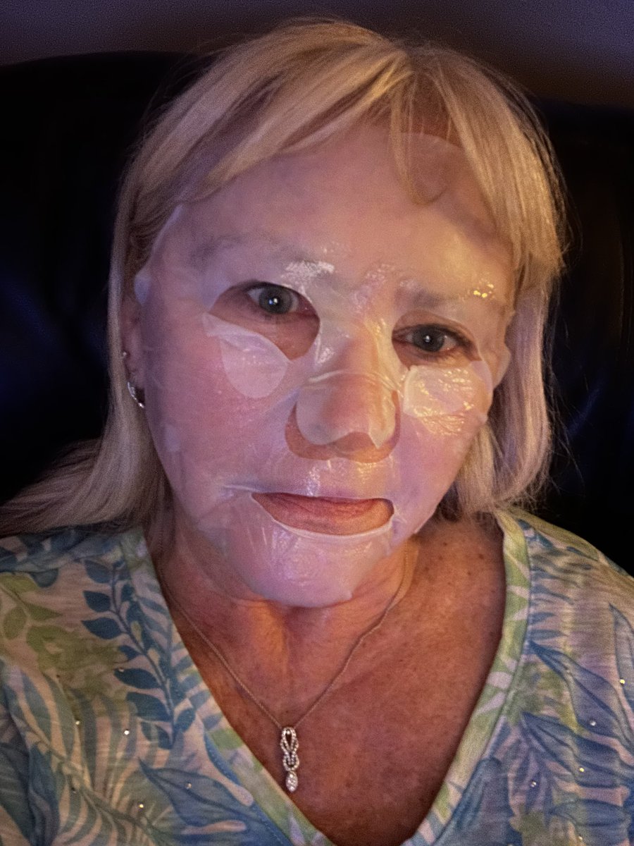 MaeOrmrod's tweet photo. Birthday Prep - No need to look my age!  Bio-Cellulose Mask for the win! #mask #birthday https://t.co/crggctYDQS