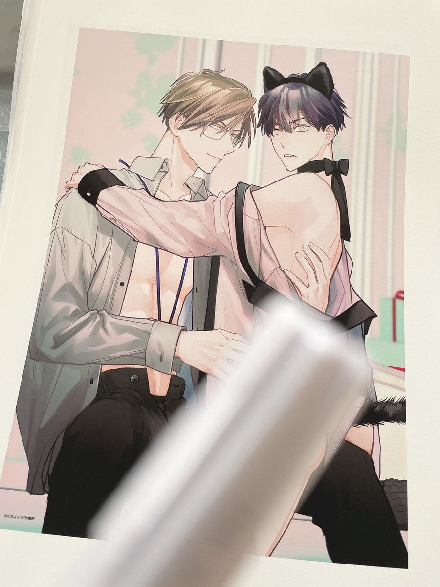 サインを入れる複製原画が到着しました🥰✨

B4サイズ✨大きい…✨

#ハピおね 