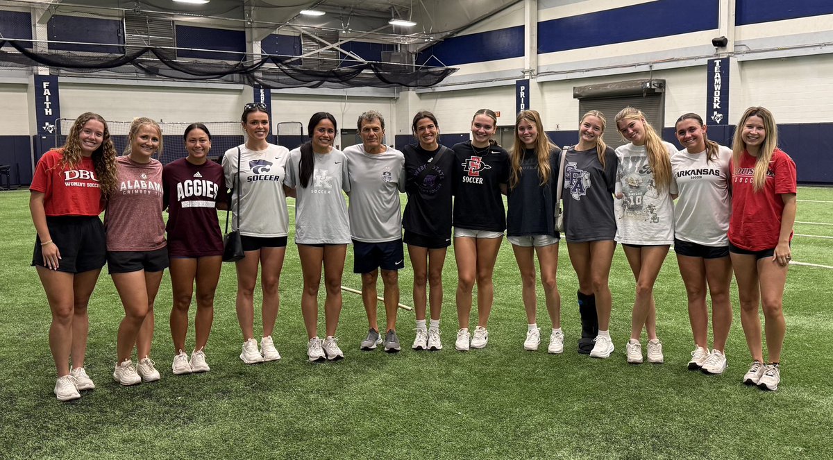 FMLadyJagSoccer's tweet image. Today, Coach Tsapos was surprised by several former players who returned wearing their college soccer shirts to honor the coach who helped launch their journeys.
Thank you, Coach T, for your leadership, dedication & heart. Your legacy will always be part of Lady Jag Soccer.
