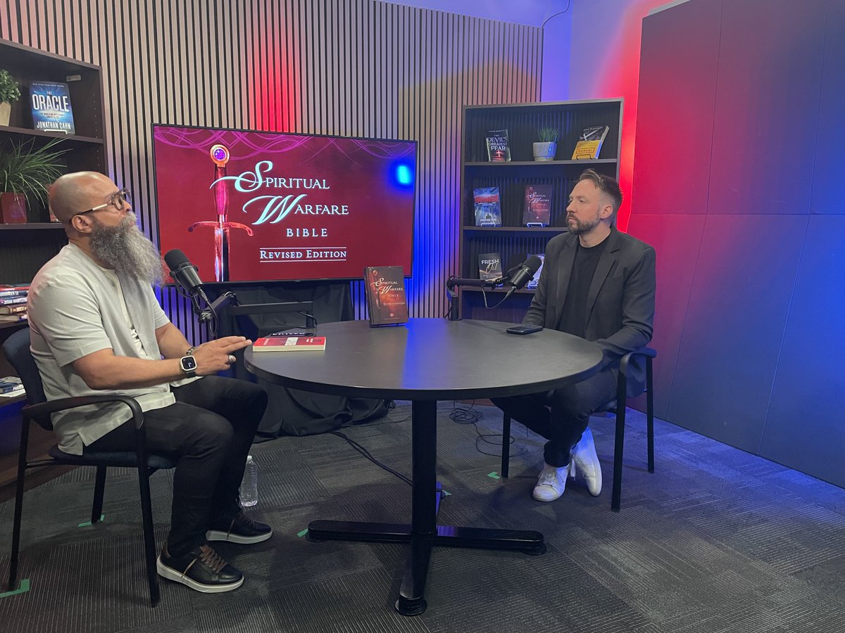 charismamag's tweet image. A sneak peek at some interviews from Media Day here at Charisma. Unscripted. Unfiltered. Spirit-filled. These candid moments capture the heart of what God is doing through voices in media. Stay tuned for more!

#CharismaMedia #CandidInChrist #HolySpiritAtWork #FaithInAction