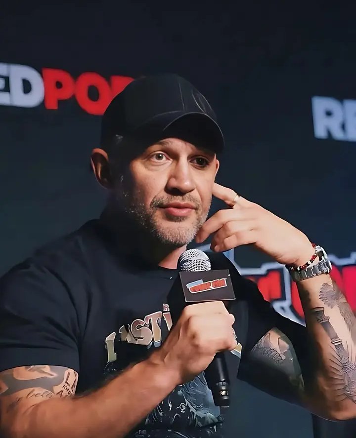 Planning on getting face tattoo, what do you think sweetheart?