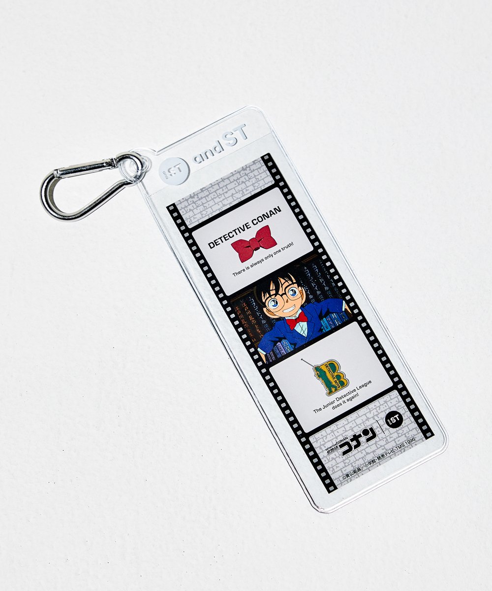 andst_official's tweet photo. 【名探偵コナン×and ST】コラボ記念！
──5.24(土)コラボアイテム発売まであと3⃣日📡 ──

コラボアイテムをご購入したお客様に
フィルム風カード付きクリアケースをプレゼント🎁

and ST オリジナルノベルティをゲットして
あなただけのフィルム風カードを作成しよう！
※なくなり次第終了

▼詳細はこちら！
https://t.co/95zB9PRfU0

#ファッションの #真実はいつもひとつ！ #とは限らない #andST #andST_TOKYO #名探偵コナンandST #名探偵コナン