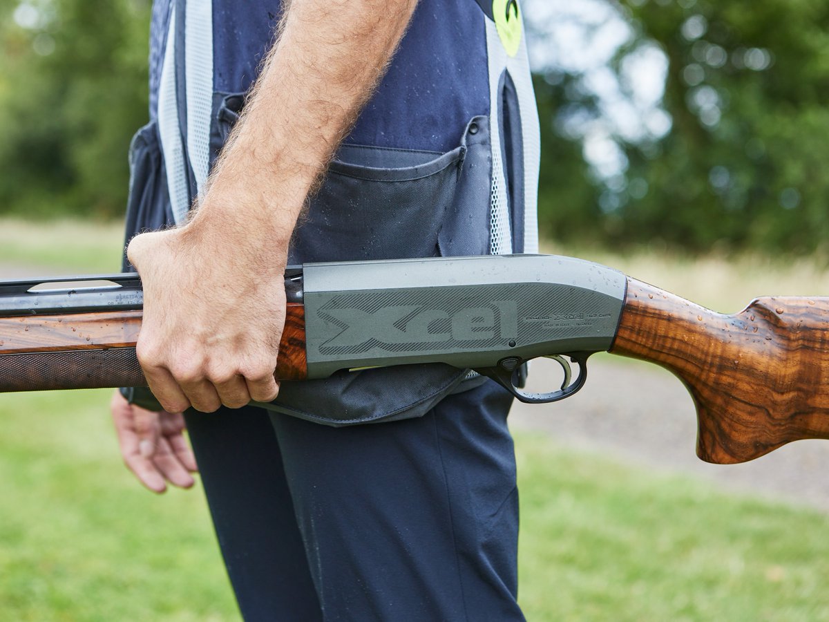 A closer look at the mighty Beretta A400 Xcel - chosen by Team Beretta shooters Desirae Edmunds and Joseph Fanizzi.

#Beretta #A400 #A400XCel #BerettaShotguns