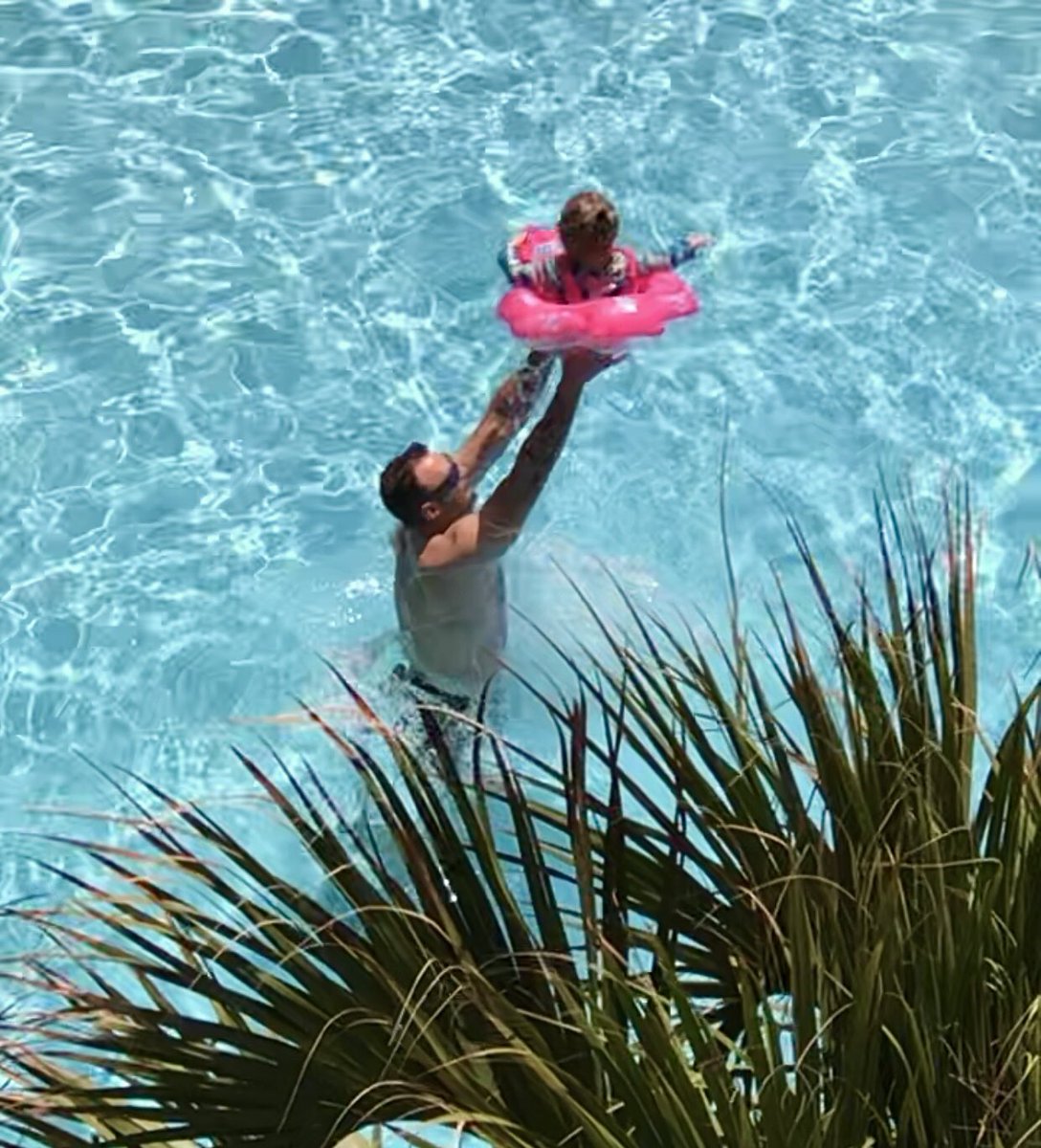 ✨ MarBear ✨ tweet media