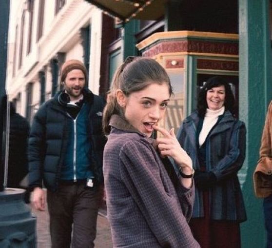 0no1atall0's tweet photo. ˗ˋˏ ♡ ˎˊ˗ Natalia Dyer˗ˋˏ ♡ ˎˊ˗

a 🧵 for edtwt
♡ &amp; ↻ appreciated https://t.co/w9fZhfFv1B
