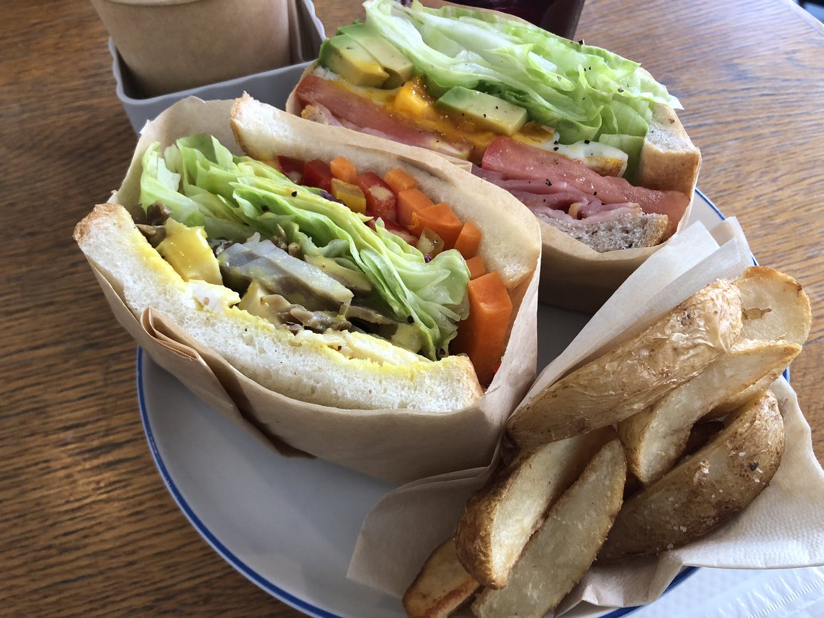 ご機嫌な朝食なのだ！😃