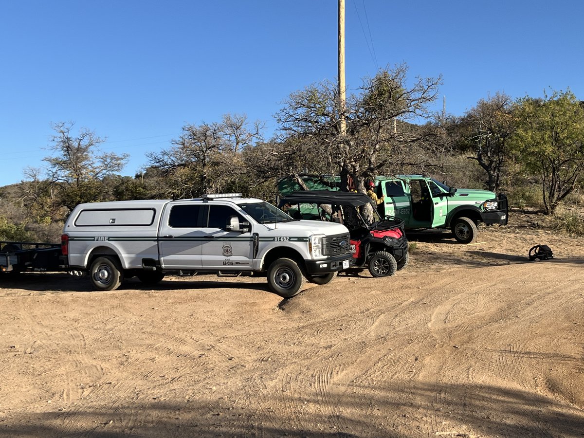 SET - Be Alert

There is significant fire danger in much of the town of Oracle. This applies to residents south of American Avenue, east of Calle Futura and west of COD Ranch Road.