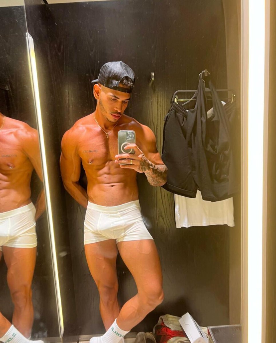 Mikefit tweet media