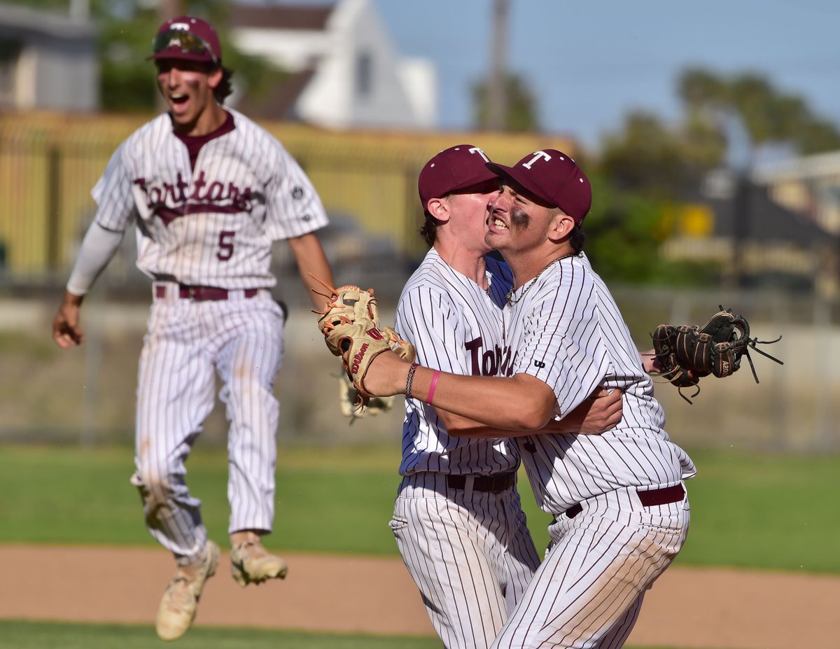 Torrance baseball holds on for 3-2 win over Oaks Christian in second round of CIFSS Div 2 playoffs <a href="/breezepreps/">Breeze Varsity</a> <a href="/Tracy_McDannald/">Tracy McDannald 📎</a> <a href="/TartarsBaseball/">Tartars Baseball</a>