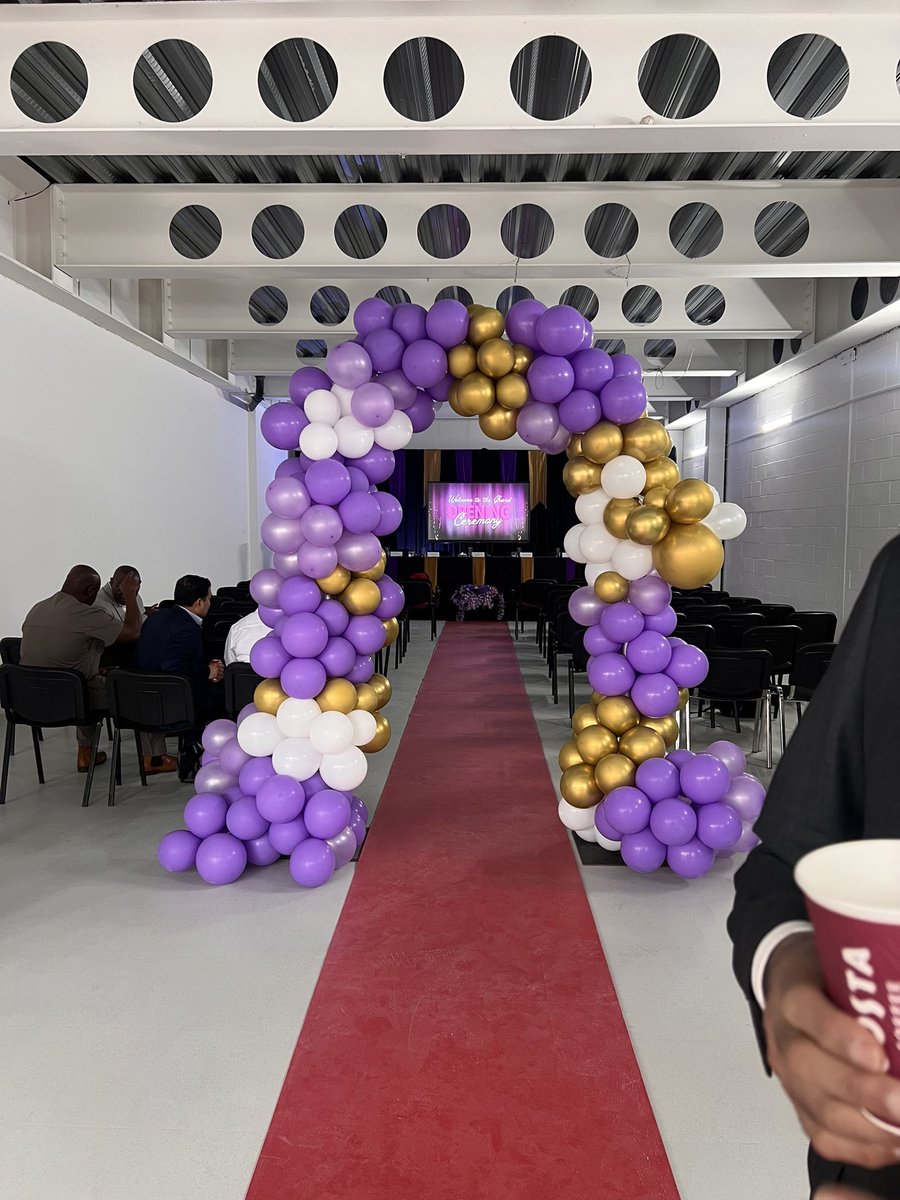 Delighted to be at the opening of the new higher and further education campus for the London College of Business Studies in Redbridge. A great boost for local opportunity, aspiration and skills development. #Redbridge #EducationMatters #LCBSOpening